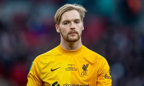Thủ môn số 2 của Liverpool không chắc chắn về tương lai tại Anfield