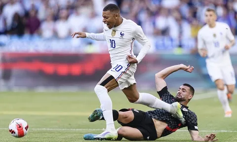 Không chỉ là cựu vương, đội tuyển Pháp còn đối mặt với nguy cơ xuống hạng ở UEFA Nations League