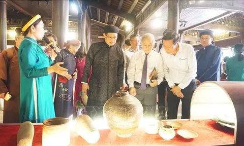 Trưng bày chuyên đề 'Câu chuyện từ những dòng sông'