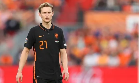 Tăng giá hỏi mua Frenkie de Jong, lời đề nghị của Man United vẫn bị Barcelona từ chối