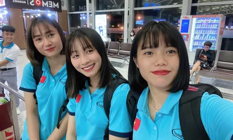 Đội tuyển nữ Việt Nam lên đường sang Pháp tập huấn
