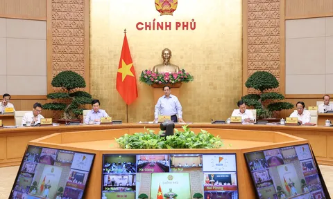 Thủ tướng: Ưu tiên ổn định kinh tế vĩ mô, kiểm soát lạm phát, bảo đảm các cân đối lớn