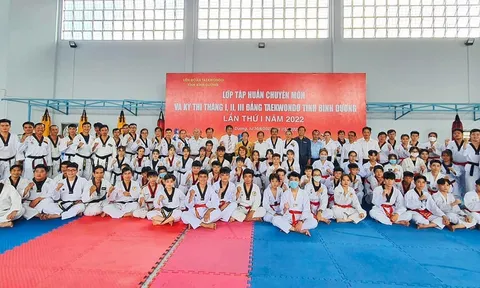Lớp tập huấn chuyên môn và thi thăng đẳng Taekwondo Bình Dương lần thứ nhất năm 2022