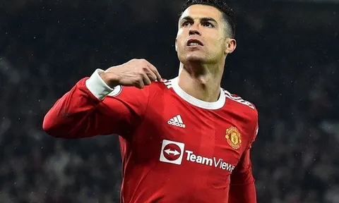 Bayern Munich bác tin đồn chiêu mộ C.Ronaldo từ Man United