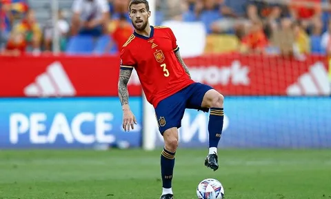 Mua hụt Jules Kounde, Barcelona tìm được mục tiêu thay thế