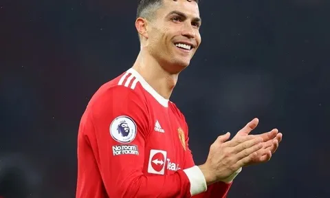 Câu lạc bộ Manchester United muốn Cristiano Ronaldo làm rõ tương lai