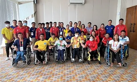 Lãnh đạo Đoàn Thể thao người khuyết tật Việt Nam thăm và động viên các đội tuyển