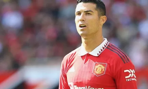 Cristiano Ronaldo muốn dứt điểm tương lai trong tuần này
