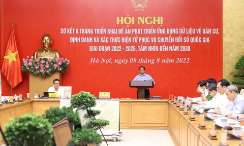 Hơn 130.000 đại biểu tham dự Hội nghị về chuyển đổi số do Thủ tướng chủ trì