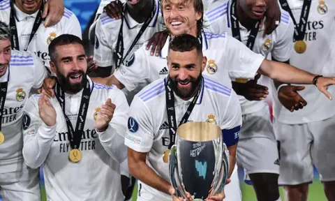Huấn luyện viên Ancelotti và 4 "ngôi sao" của Real Madrid lập kỷ lục ấn tượng