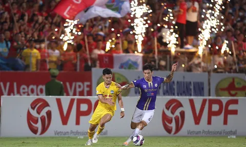 Vòng 12 V.League 2022: Thắng Hoàng Anh Gia Lai trên sân nhà, Hà Nội FC chính thức vô địch lượt đi