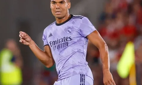 Real Madrid sẵn sàng bán ngôi sao từng 5 lần vô địch Champions League cho Man United
