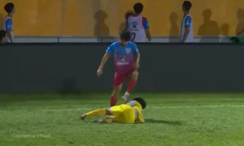 Chung kết giải U15 Quốc gia 2022: Trọng tài dung túng cho hành vi bạo lực
