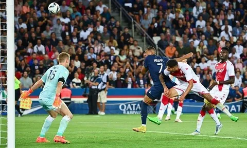 Paris Saint-Germain chỉ giành được 1 điểm trên sân nhà