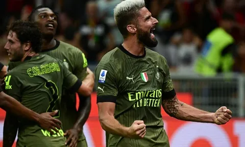 Vòng 4 Serie A > Sassuolo - AC Milan (23 giờ 30 ngày 30/8): Giành lấy ngôi đầu
