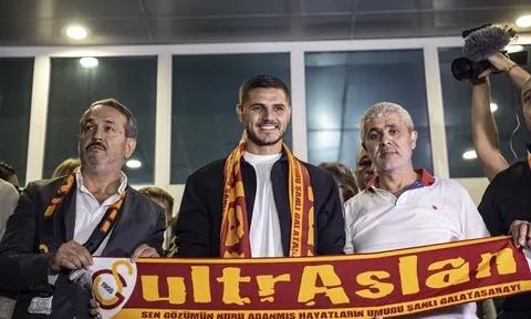 Tiền đạo Mauro Icardi chia tay PSG