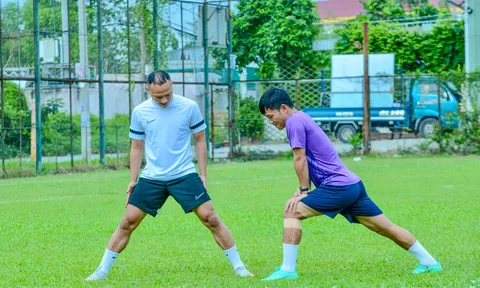 Trọng Hoàng đã ra sân tập lại nhưng khó dự AFF Cup 2022