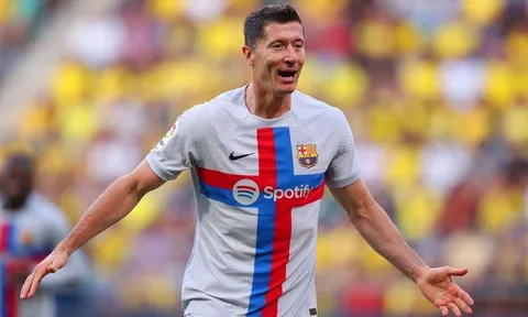 Cadiz - Barcelona > 0-4: Hủy diệt đối thủ để lên ngôi đầu La Liga