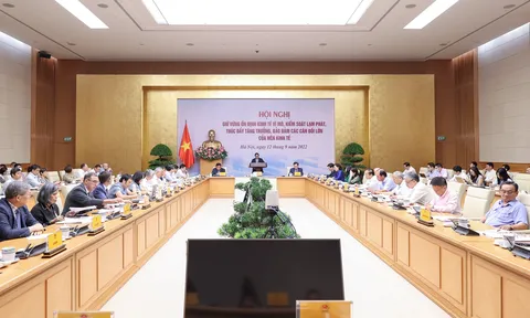 5 nguyên tắc, 13 nhóm nhiệm vụ, giải pháp để ổn định kinh tế vĩ mô, kiểm soát lạm phát, thúc đẩy tăng trưởng và bảo đảm các cân đối lớn