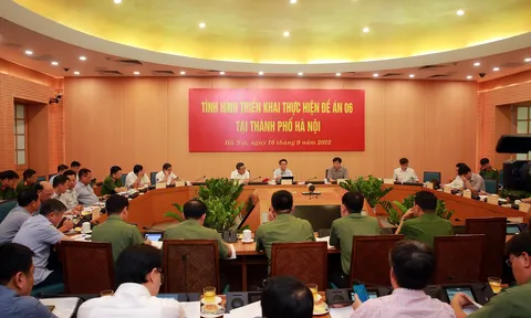Bước qua cục bộ, thực hiện Đề án 06 từng bước chắc chắn
