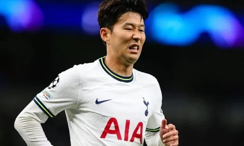 Tiền đạo Son Heung-min bị huấn luyện viên Antonio Conte của Tottenham cảnh báo