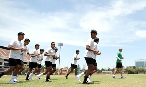 Vòng loại U20 châu Á 2023: Quyết đấu U20 Việt Nam, Indonesia tập sút phạt đền vào… chính ngọ