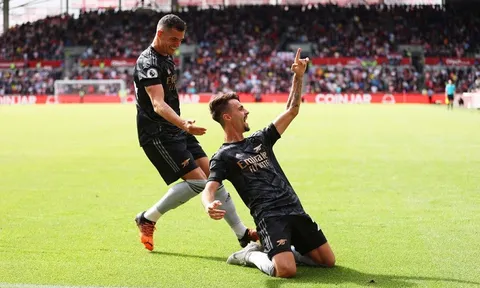 Tổng hợp vòng 8 Premier League: Arsenal giữ chắc ngôi đầu, Man City và Tottenham hủy diệt đối thủ
