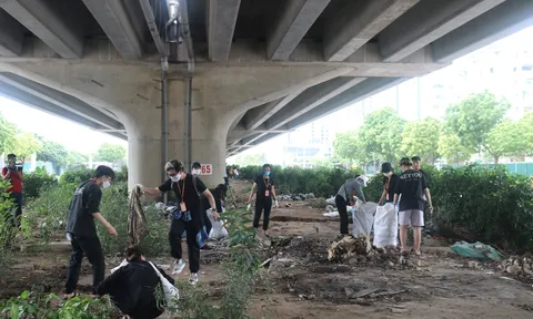 Hà Nội: Hơn 700 tình nguyện viên tham dự “Ngày hội nhặt rác thế giới”