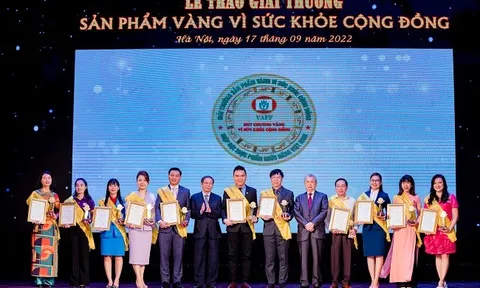 Herbalife Việt Nam nhận giải thưởng “Sản phẩm vàng vì sức khỏe cộng đồng năm 2022”