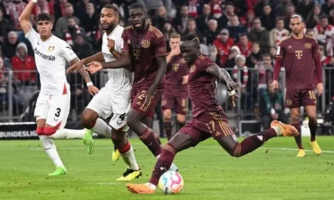 "Ngôi sao" trẻ sinh năm 2003 bùng nổ, Bayern Munich thắng đậm trước Leverkusen