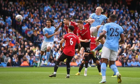 Huấn luyện viên Ten Hag đổ lỗi cho cầu thủ Man United sau thảm bại