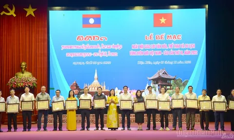 Bế mạc Ngày hội giao lưu văn hóa, thể thao và du lịch vùng biên giới Việt Nam - Lào lần thứ III