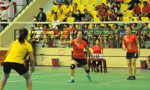 Hơn 280 vận động viên tham gia giải Cầu lông trung cao tuổi toàn quốc