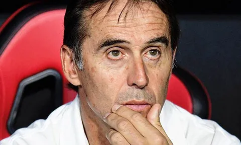 Sevilla sa thải huấn luyện viên trưởng sau thảm bại