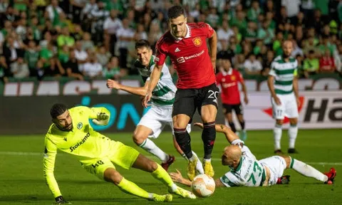 Rashford lập cú đúp, Man United thắng trận đầu tại Europa League