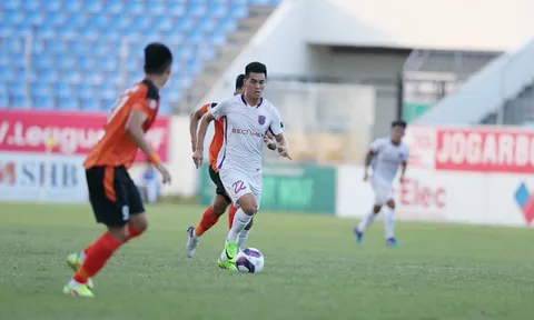 V.League 2022: Show diễn dang dở của Tiến Linh