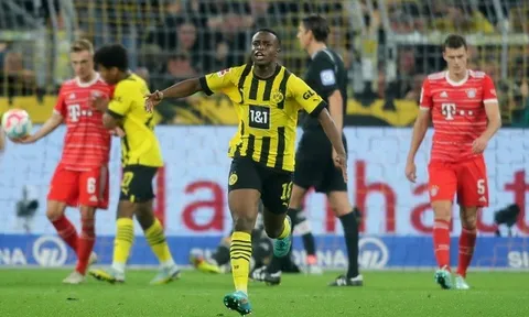 Sao trẻ lập công, Dortmund cầm hòa Bayern Munich trong trận cầu Siêu kinh điển nước Đức