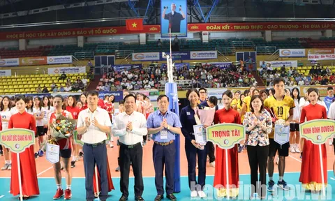 Khai mạc giải Bóng chuyền nữ Cúp LienVietPostBank 2022s