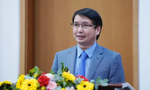 Quốc hội xem xét, quyết định về nhân sự; chất vấn 4 nhóm vấn đề; thông qua 10 luật, nghị quyết,...