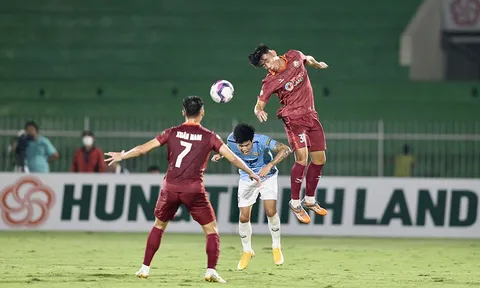 V.League 2022: Hồng Lĩnh Hà Tĩnh tiến thoái lưỡng nan