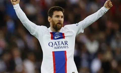 Messi lập 2 kỷ lục cá nhân sau cuộc rượt đuổi tỷ số kịch tính của Paris Saint-Germain