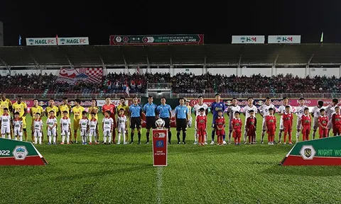 Bản quyền truyền hình V-League: Chia thế nào khi không còn là… bánh vẽ