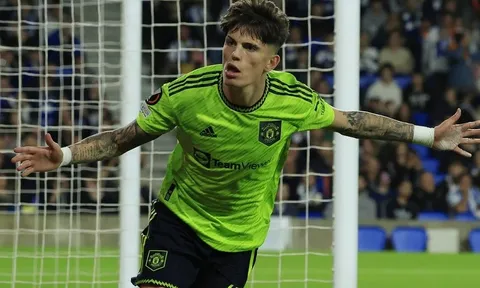 "Ngôi sao" trẻ Man United phá kỷ lục tồn tại suốt 58 năm