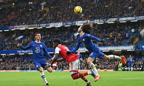 "Arsenal xứng đáng với 3 điểm tại Stamford Bridge"