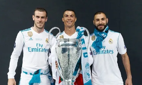 Cristiano Ronaldo không chúc mừng Benzema giành Quả bóng Vàng FIFA