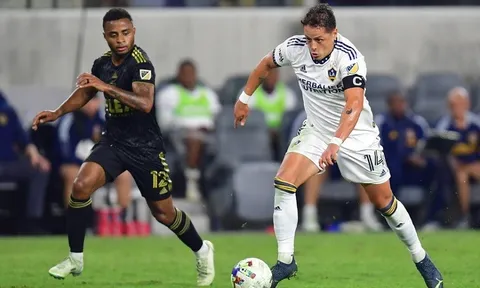Chicharito và Vela không được dự World Cup 2022