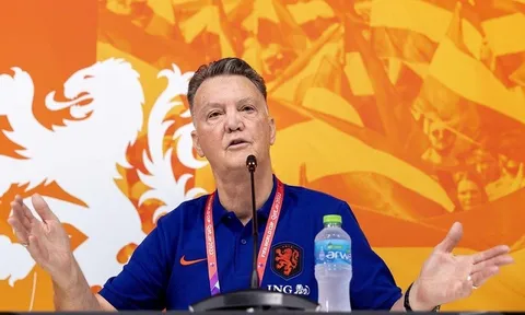 Huấn luyện viên Louis van Gaal quyết tâm cùng Hà Lan vô địch World Cup 2022