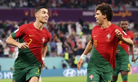 Bồ Đào Nha - Ghana > 3-2: Mưa bàn thắng trong hiệp 2