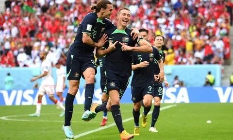 Bảng D > Tunisia 0-1 Australia: “Rạng danh” bóng đá châu Á