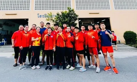 Đội tuyển cử tạ Việt Nam lên đường dự giải vô địch thế giới 2022